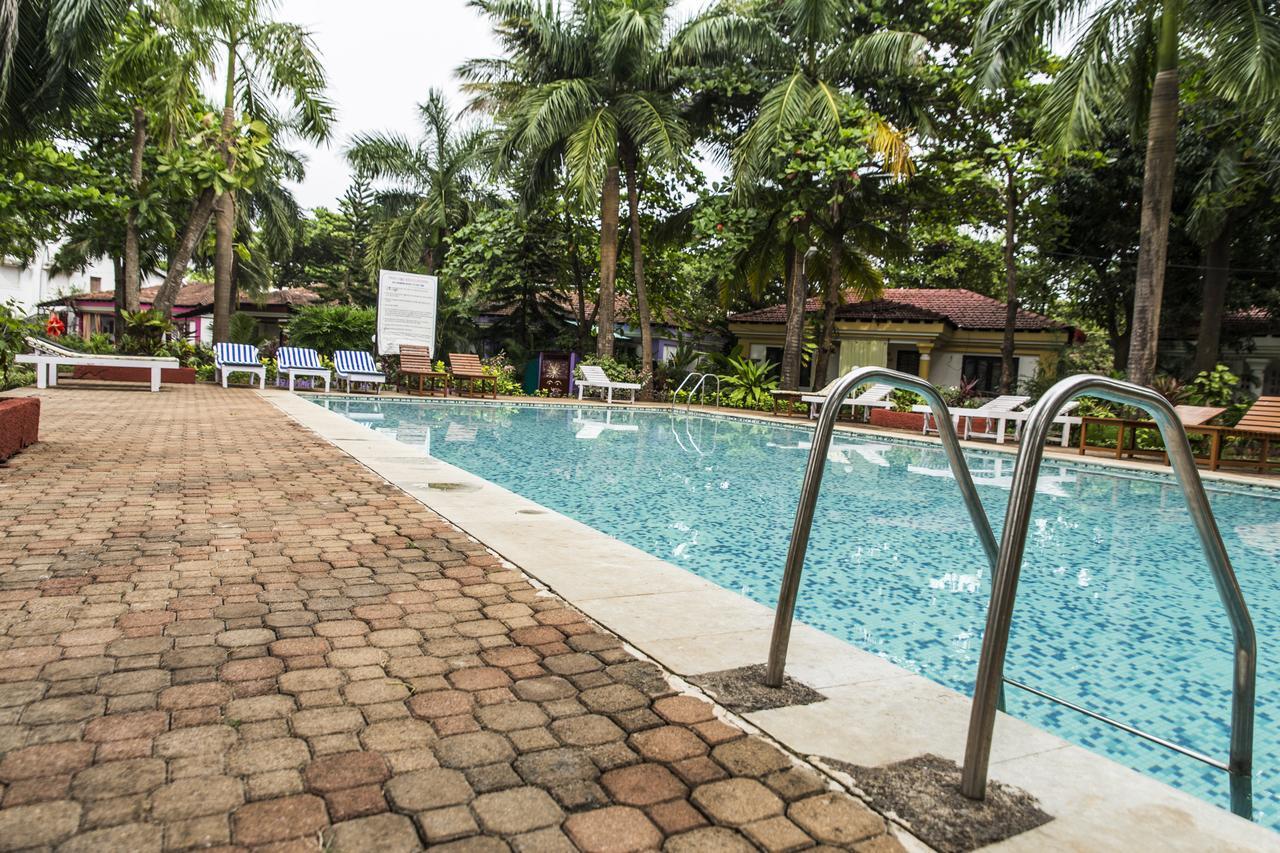Shikara Beach Resort Кавелоссим Экстерьер фото