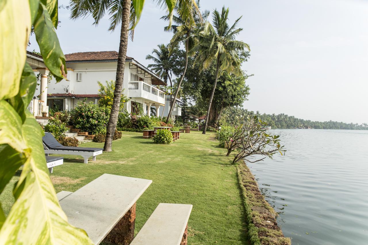 Shikara Beach Resort Кавелоссим Экстерьер фото